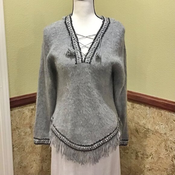 100% Baby Alpaca Sweater Small Women’s Gray Hooded Fringe Long Sleeve - Picture 1 of 6